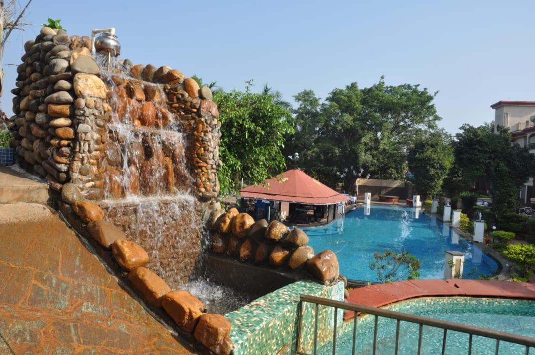 Sun City Resort Baga Exterior foto
