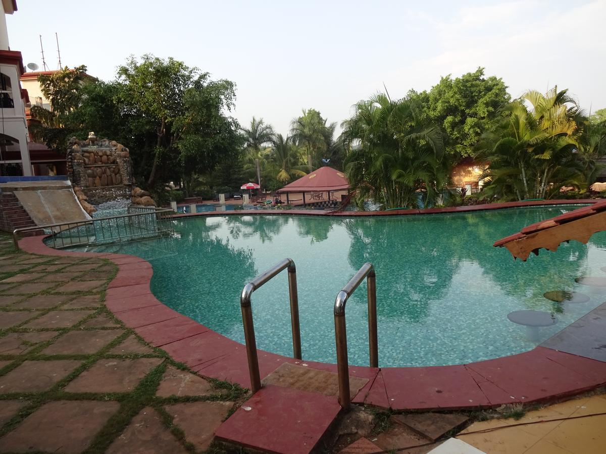 Sun City Resort Baga Exterior foto